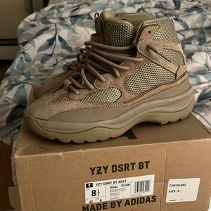 Authentic Yeezy DSRT boots